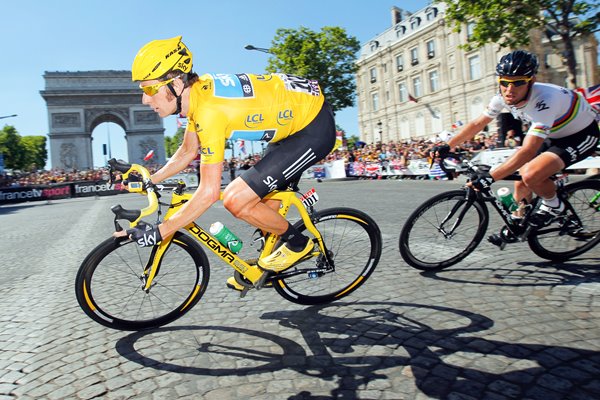 2012 Bradley Wiggins sets up Cavendish win Paris 