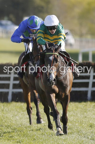 Mark Walsh riding Jezki  Punchestown Races 2015