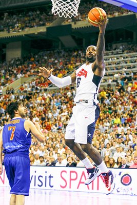 LeBron James & Juan Carlos Navarro - USA v Spain 2012