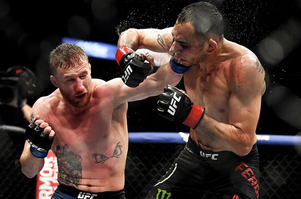 Justin Gaethje punches Tony Ferguson UFC 249 2020