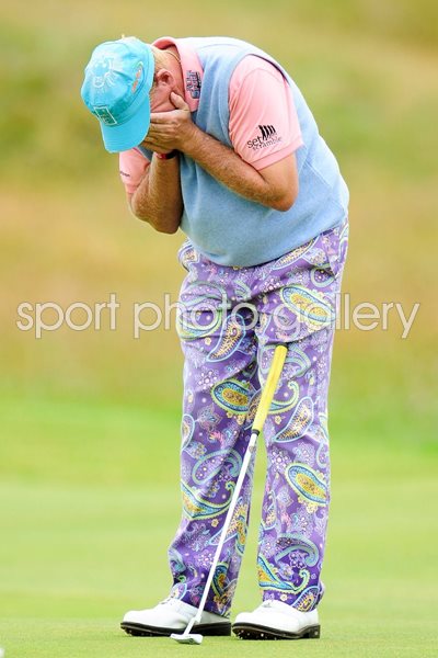John Daly despair at birdie miss - Open 2010