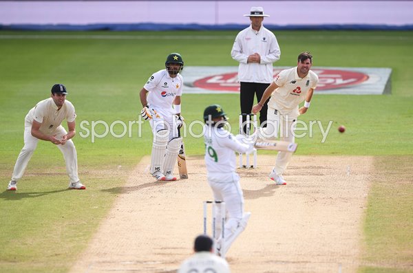 James Anderson takes 600th Test Wicket Southampton 2020