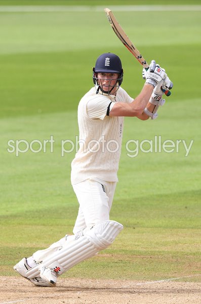 Zak Crawley England bats v Pakistan Southampton Test 2020
