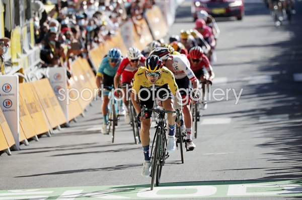 Primoz Roglic wins Stage 4 sprint Tour de France 2020