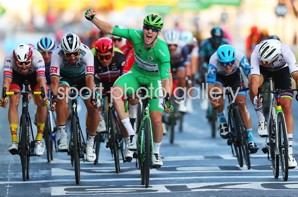 Sam Bennett Ireland celebrates Stage 21 Paris Tour de France 2020