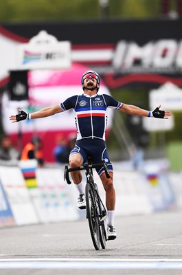 Julian Alaphilippe France wins Road World Championships 2020  