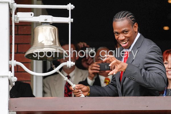Yohan Blake rings the bell Lord's 2012 