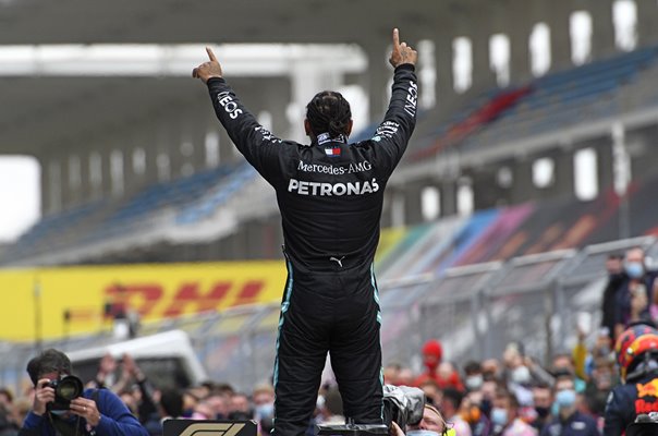 Lewis Hamilton GB & Mercedes wins 7th World Title Istanbul 2020