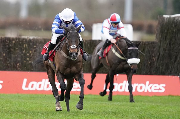 Jockey Bryony Frost and Frodon win King George Kempton Races 2020