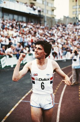 Sebastian Coe Great Britain breaks 1000m WR Oslo 1981