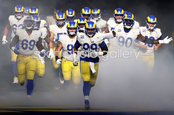 Aaron Donald #99 leads out Los Angeles Rams v Jets 2020