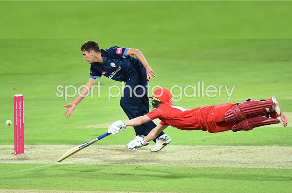 Samuel Conners v Alex Davies Derbyshire v Lancashire T20 Vitality Blast 2020