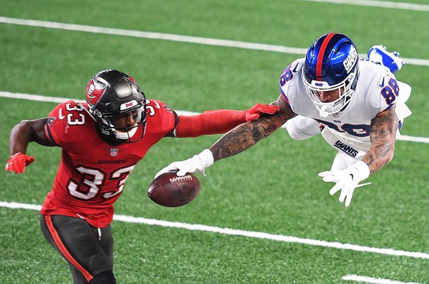 Evan Engram New York Giants v Jordan Whitehead Tampa Bay 2020