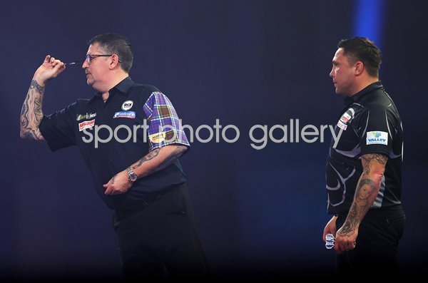 Gerwyn Price Wales v Gary Anderson Scotland PDC World Darts Final 2021