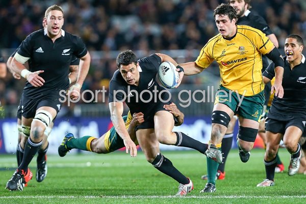 Dan Cater New Zealand tackeld by Will Genia Australia 2012