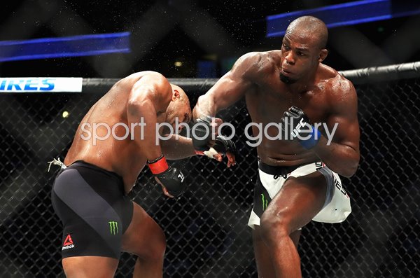 Daniel Cormier v Jon Jones UFC 214 California 2017