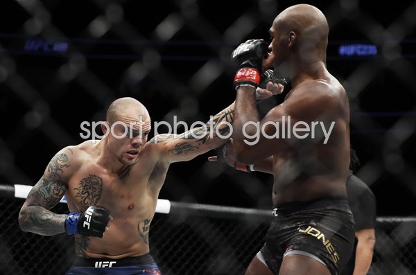 Anthony Smith v Jon Jones UFC 235 Las Vegas 2019