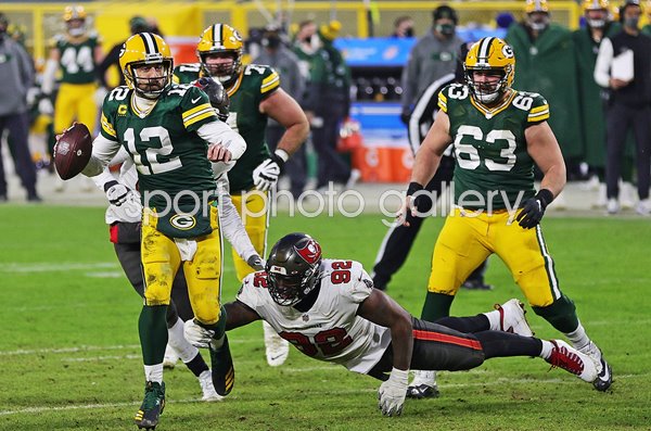 William Gholston Tama Bay v Aaron Rodgers Packers NFC Championship 2021