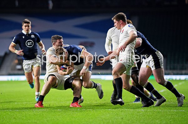 Duhan van der Merwe Scotland scores try v England Twickenham 2021