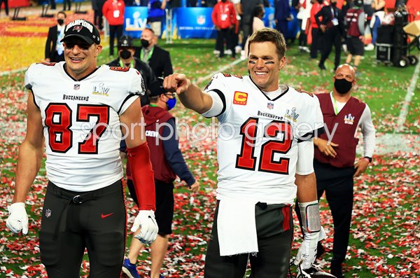 Rob Gronkowski & Tom Brady Super Bowl Celebrations 2021