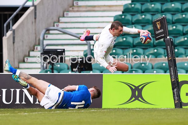 Jonny May England scores v Italy Twickenham Six Nations 2021