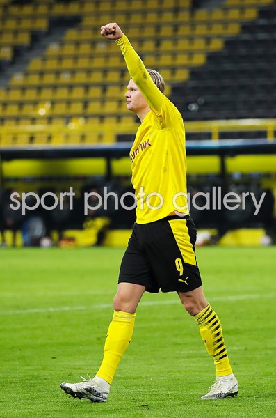 Erling Haaland Borussia Dortmund scores v Brugge Champions League 2021