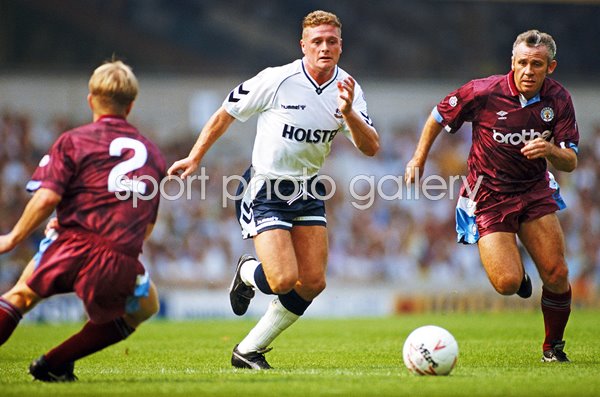 Paul Gascoigne Tottenham Hotspur v Peter Reid Manchester City 1990