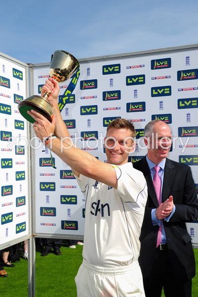 Jim Troughton Warwickshire County Champions 2012