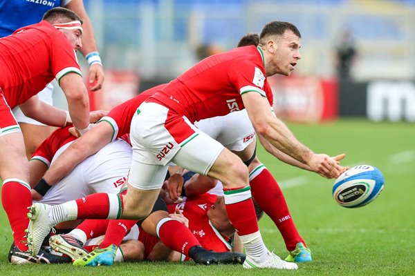 Gareth Davies Wales v Italy Rome Six Nations 2021