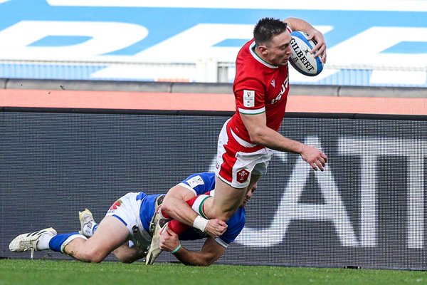 Josh Adams Wales scores v Italy Rome Six Nations 2021