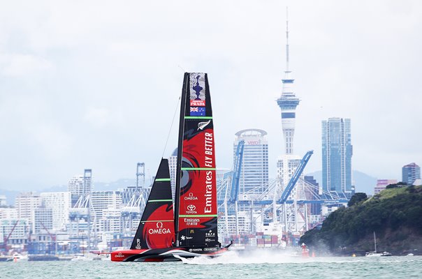 Catamaran New Zealand Racing In Louis Vuitton Cup Stock Photo - Download  Image Now - America's Cup, Sailboat, Sailing - iStock