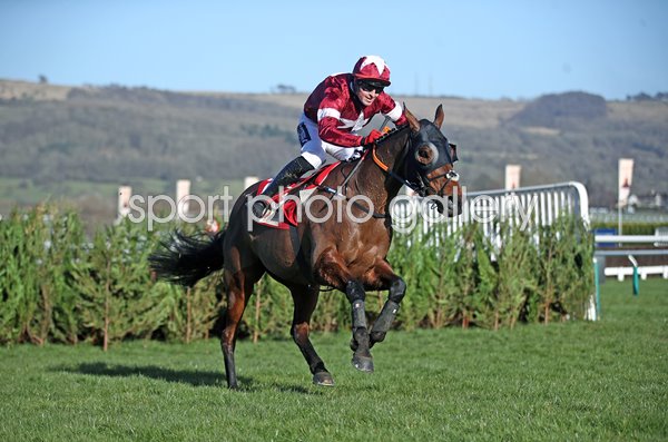Tiger Roll storms clear Glenfarclas Chase Cheltenham Festival 2021 