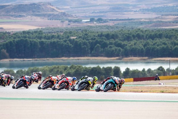 Fabio Quartararo Petronas Yamaha SRT leads MotoGP of Teruel Alcaniz 2020