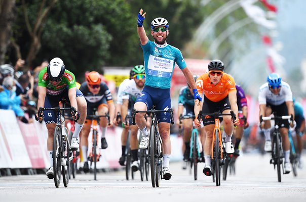 Mark Cavendish Great Britain wins Stage 4 Tour Of Turkey 2021 
