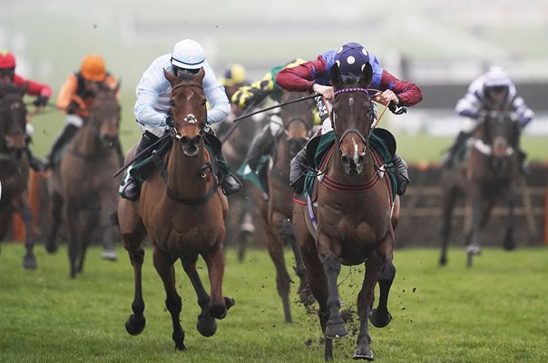 Aidan Coleman riding Pailsley Park Cheltenham Festival 2019