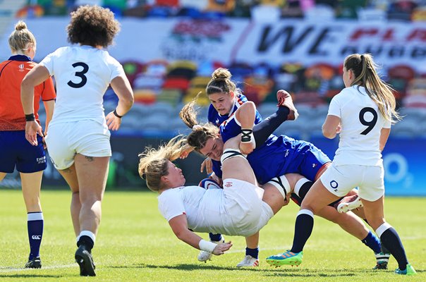 Rose Bernadou France tackles Poppy Cleall Women's Six Nations 2021