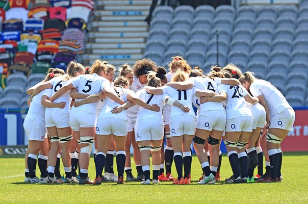 England Team Huddle v France Women's Six Nations Rugby 2021
