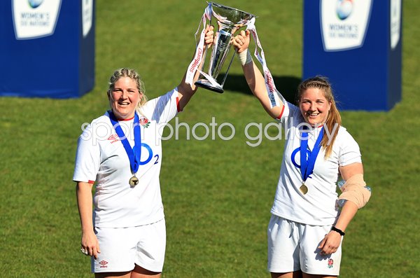 Bryony & Poppy Cleall England Women's Six Nations Winners 2021