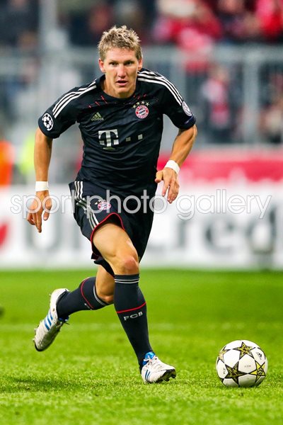Bastian Schweinsteiger - FC Bayern Muenchen v Valencia CF