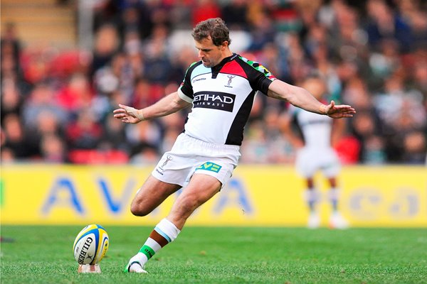 Nick Evans of Leicester Tigers v Harlequins