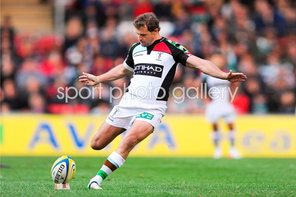 Nick Evans of Leicester Tigers v Harlequins