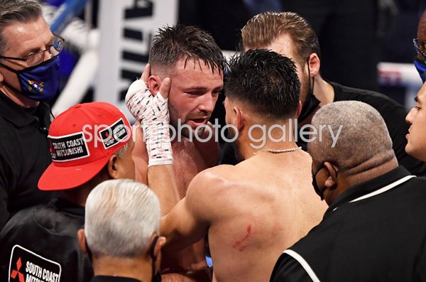 Jose Ramirez congratulates Josh Taylor Las Vegas 2021