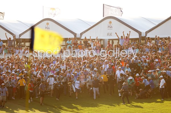 Huge Crowds celebrate Phil Mickelson USPGA win Kiawah Island 2021