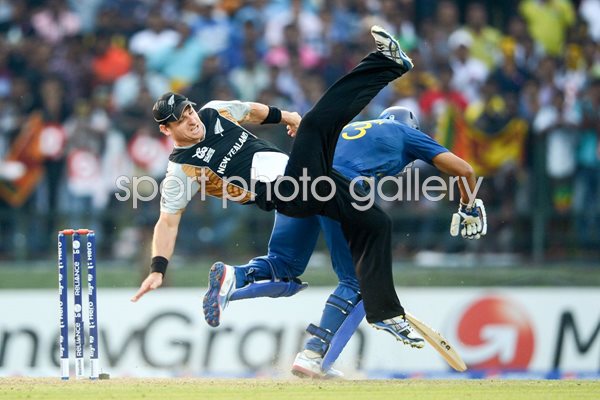 McCullum and Dilshan collide World Twenty20 2012