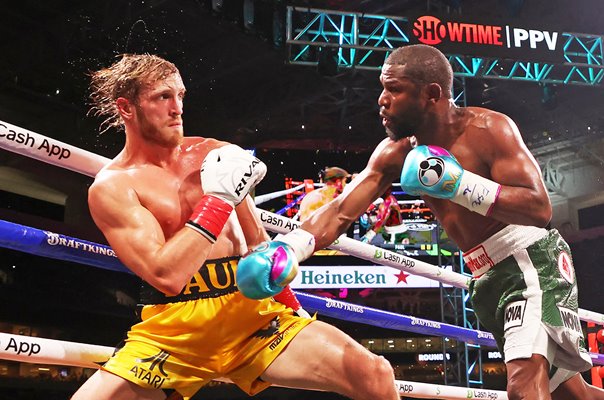 Logan Paul v Floyd Mayweather Boxing Miami 2021