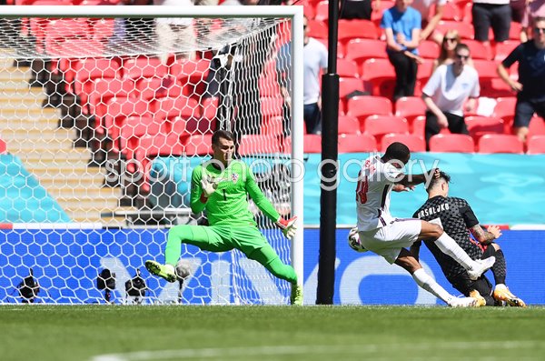 Raheem Sterling England scores v Croatia Euro 2020