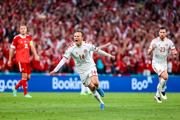 Mikkel Damsgaard Denmark scores v Russia Euro 2020 