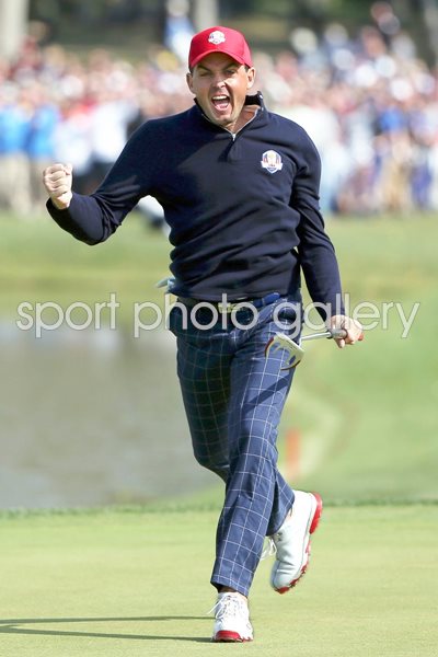 Keegan Bradley celebrates Ryder Cup 2012