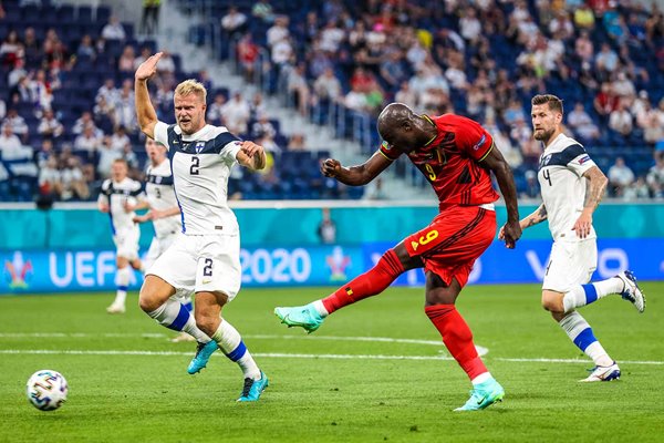 Romelu Lukaku Belgium shoots v Finland Saint Petersburg Euro 2020 