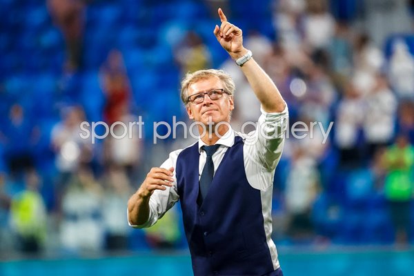 Markku Kanerva Finland Head Coach v Belgium Euro 2020